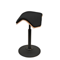 MyKolme design Oy LIIKU Joy active chair Nero tessuto / Colore naturale base