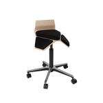 MyKolme design Oy ILOA Smile bureaustoel Natuurlijke kleur berk / zwart kunstleren