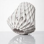 Showroom Finland Pilke 28 -pöytävalaisin Valkoinen