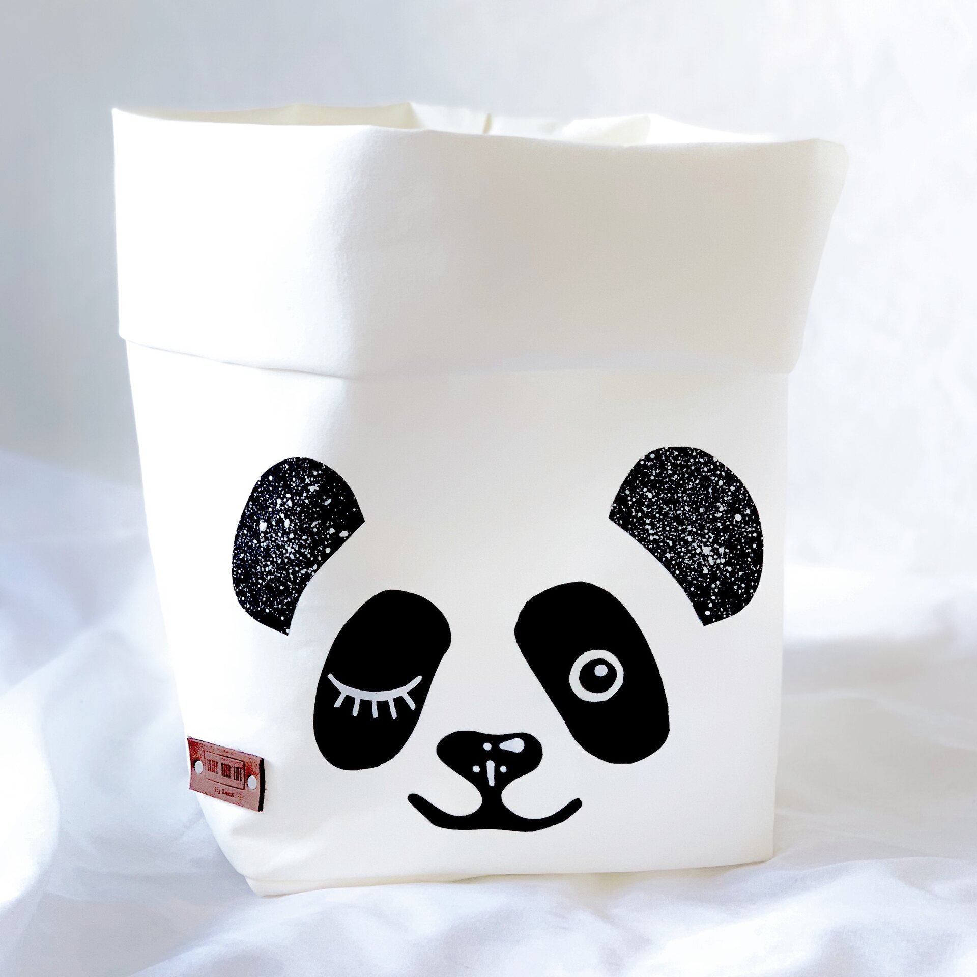 Panda-kori Valkoinen