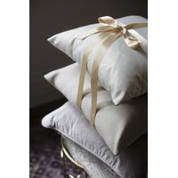 Lennol Oy Clarissa decorative pillow