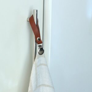TR Leather Design Leather hanger