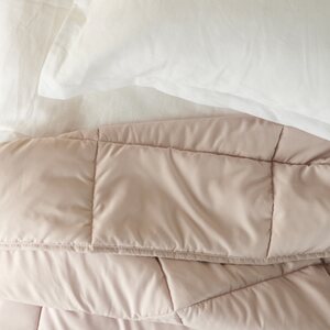 Lennol Oy ELLEN-päiväpeitto, Beige