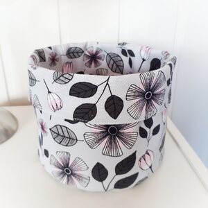 Minea fabric basket