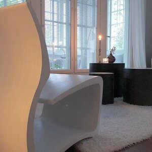 Punkalive Tuhto armchair