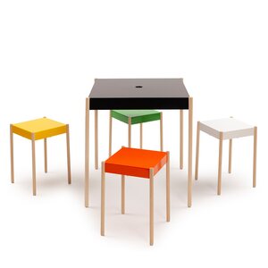 Vivero La Table -pöytä puujaloilla