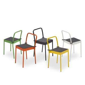 Vivero La Table -tuoli teräsjaloilla ja huopaistuimella
