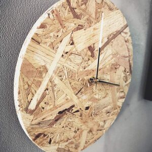 Lastu wall clock