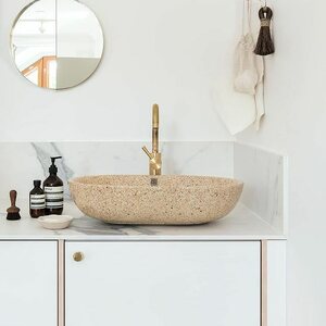 Woodio Soft60 bowl basin to be installed on a level
