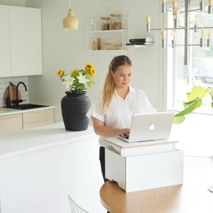 Hima Furniture Magic Boksi -seisomatyöpiste