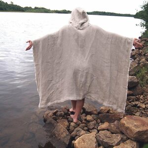 HEMPEA Pielpa Waffle Poncho Towel for Adults
