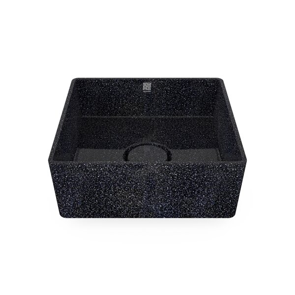 Woodio Cube40 bowl basin to be installed on a level